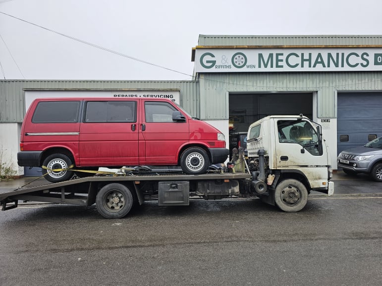 car van vehicle transport peterborough 