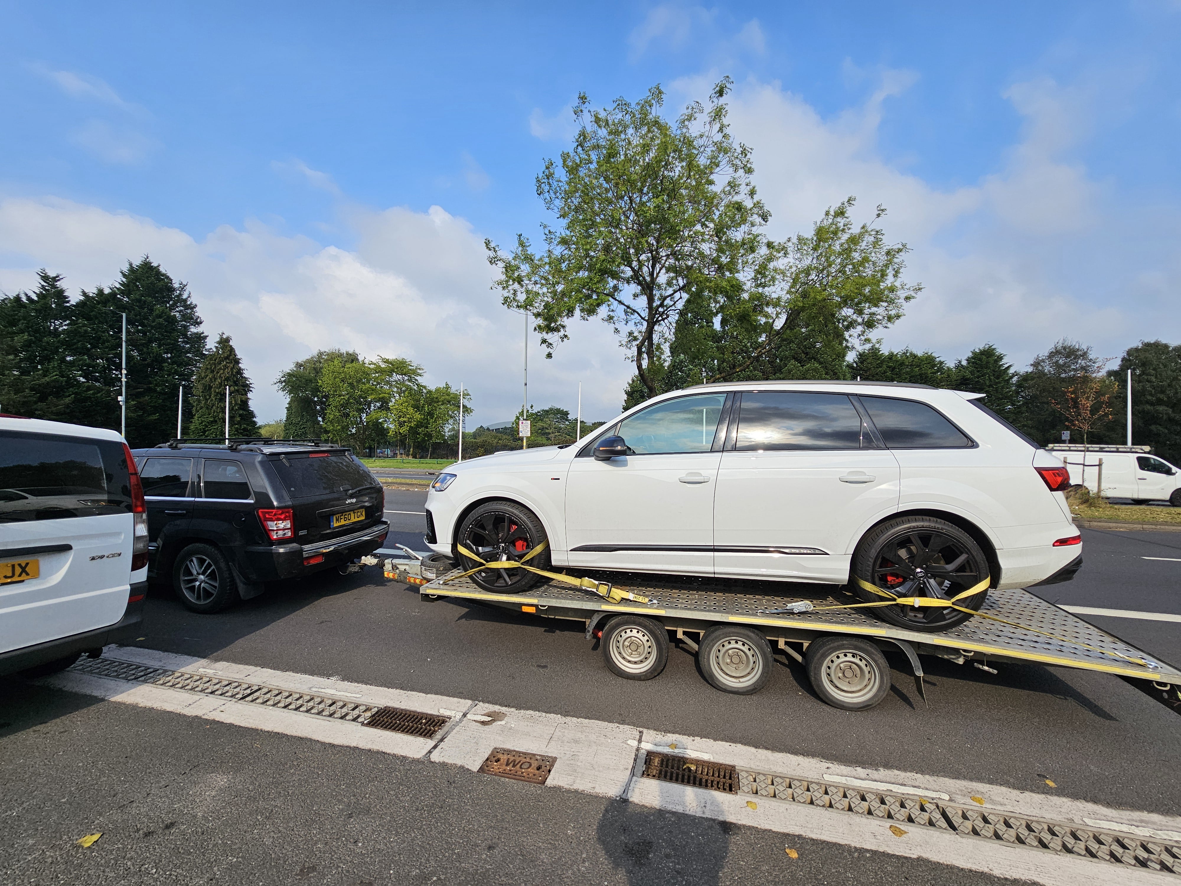 car van vehicle transport peterborough 
